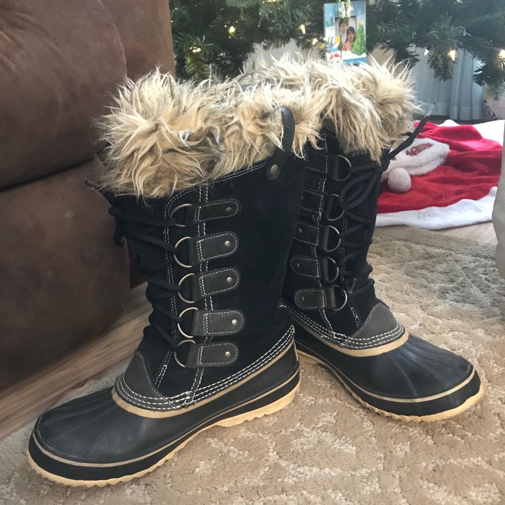 Sorel “Joan of artic” boots size 11